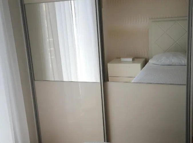 Dream Podstrana